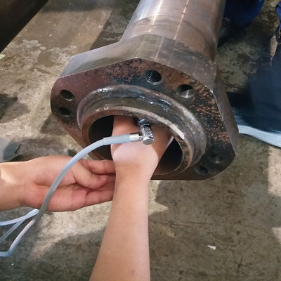 การสั้น Ultrasonic Hardness Tester SU-340T ท่อ / ผนังภายใน Hardness Tester
